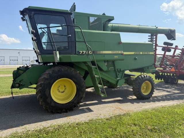 GMC grain truck with tandem rear 